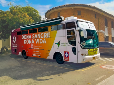 Unidad móvil para donación de sangre